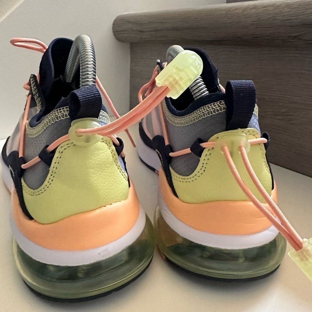 Fabletics Silverlake Air Performance
Sneaker size… - image 9